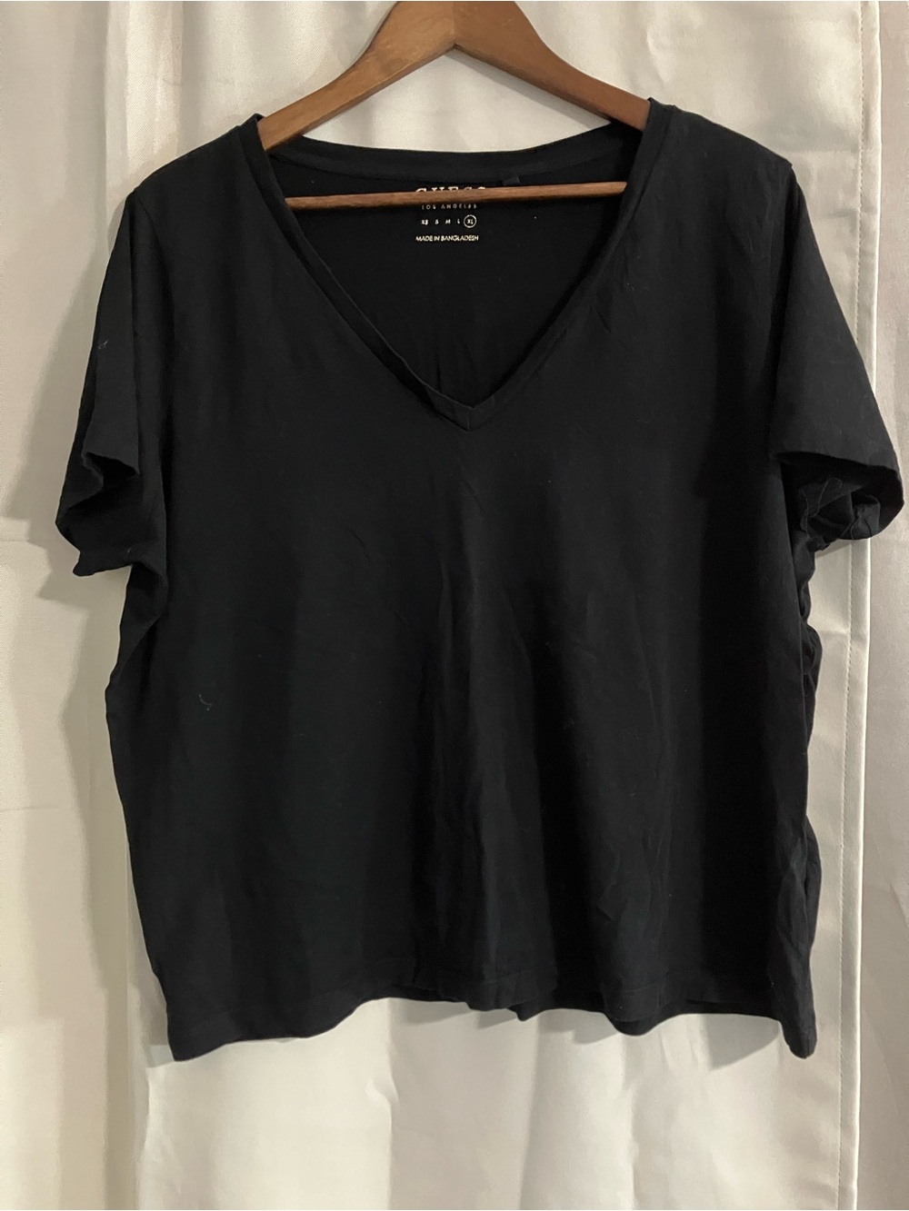 Guess Black V-Neck Short Sleeve Tee